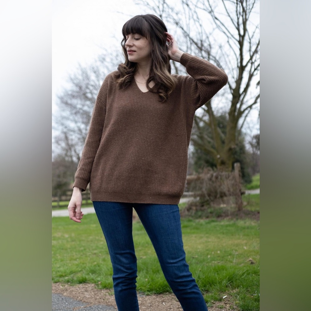 Jenni Kayne Cabin Sweater in Nutmeg (Brown) Cashmere & Wool blend - Picture 4 of 10